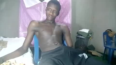 Sunnyblack2 online show from March 12, 10:39 pm