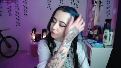 Sunset online show from April 12, 3:44 am