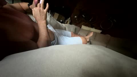 Snapshot of sunshine33604 chatting on November 23, 12:27 pm Ryan online show from November 23, 12:27 pm