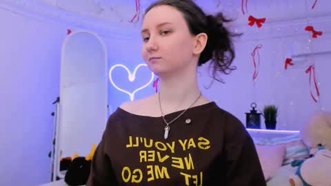 Alice online show from March 5, 3:41 pm