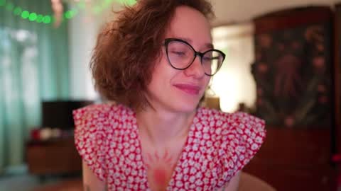 Hella online show from April 8, 5:29 am