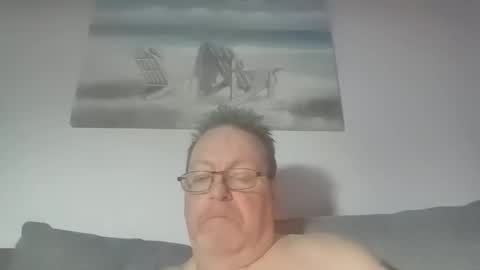 Sunspotbaby online show from February 3, 12:09 am