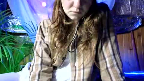 Snapshot of super_jony chatting on October 8, 6:33 am super jony and Marta GMT 1300-1800 every day online show from October 8, 6:33 am