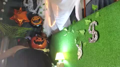 Snapshot of super_jony chatting on November 2, 8:22 pm super jony and Marta GMT 1300-1800 every day online show from November 2, 8:22 pm