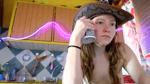 Snapshot of super_jony chatting on November 14, 6:17 pm super jony and Marta GMT 1300-1800 every day online show from November 14, 6:17 pm