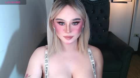 CARMINA online show from November 8, 12:00 am