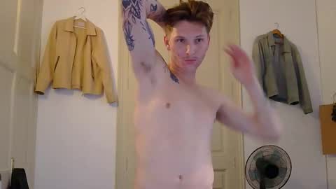 Ctrl My Body online show from November 27, 3:25 pm