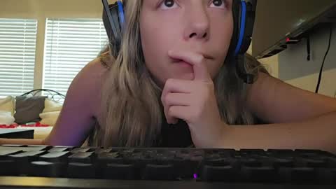 superlive_lexi online show from August 4, 2:52 pm