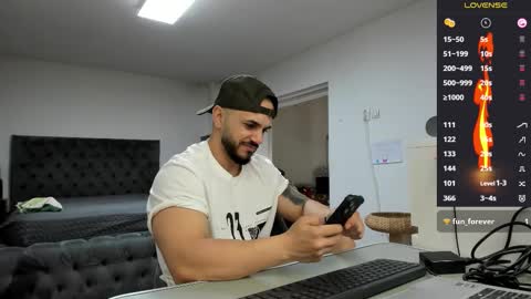 supermanboyxxl online show from March 26, 7:25 am