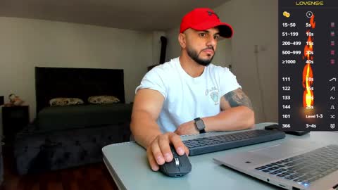 supermanboyxxl online show from May 26, 6:31 am