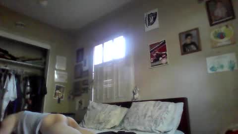 Snapshot of supermiguel20 chatting on October 15, 11:05 pm Super miguel20 online show from October 15, 11:05 pm