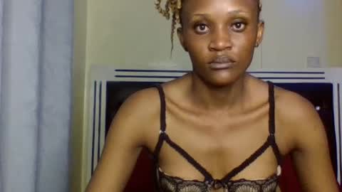 Snapshot of supersexxy_chyna chatting on July 27, 2:40 am supersexxy_chyna online show from July 27, 2:40 am