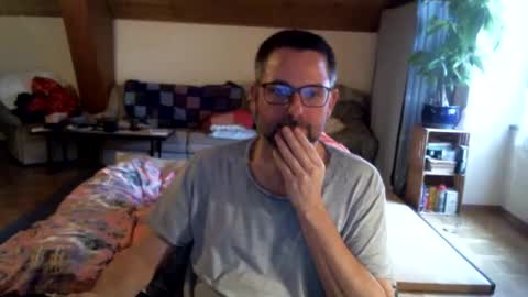 Snapshot of supersquirrel81 chatting on February 1, 8:35 am supersquirrel81 online show from February 1, 8:35 am