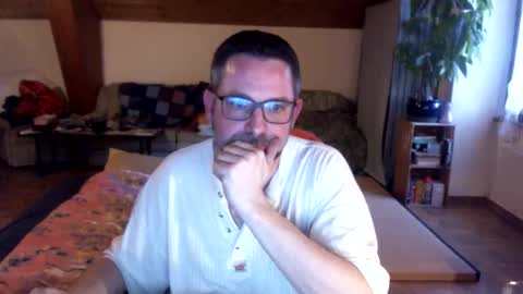 Snapshot of supersquirrel81 chatting on March 4, 5:08 pm supersquirrel81 online show from March 4, 5:08 pm