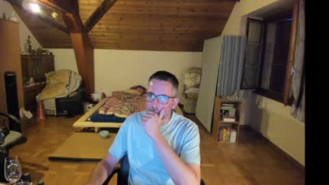 supersquirrel81 online show from August 9, 7:19 pm