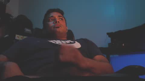 supertoaster69 online show from April 2, 3:26 am