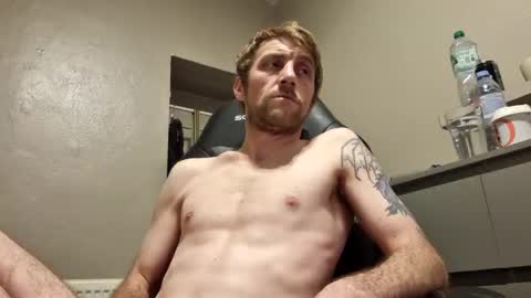 Snapshot of supgxd chatting on January 18, 12:35 am supgxd online show from January 18, 12:35 am