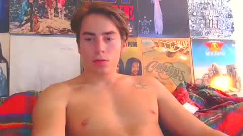 Snapshot of surferboy672 chatting on November 30, 6:23 pm surferboy672 online show from November 30, 6:23 pm