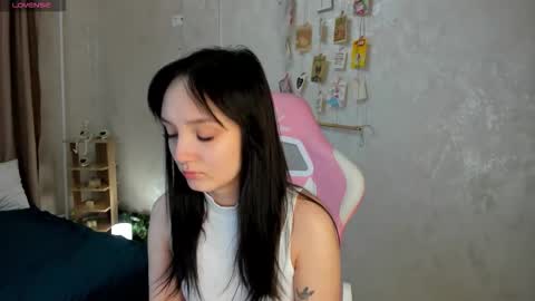 Annie online show from November 10, 1:26 am