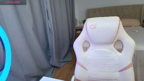 Susan online show from July 4, 11:49 am