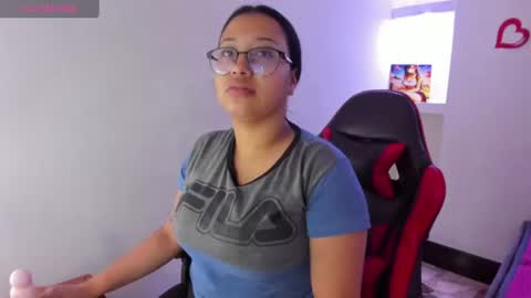 Snapshot of susan_moore29 chatting on July 5, 11:28 am susan online show from July 5, 11:28 am