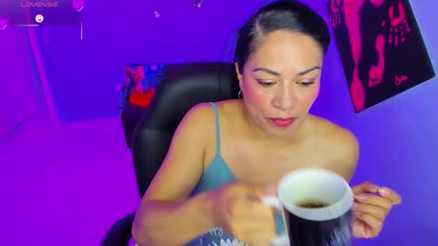 susan ramires online show from February 3, 11:59 am