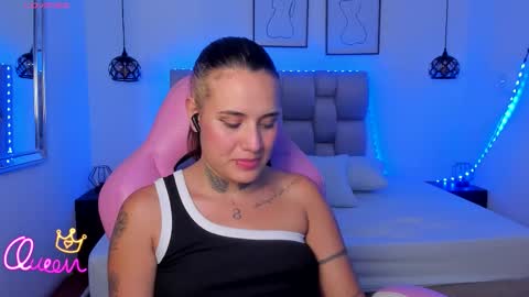 Susan online show from February 13, 9:11 pm