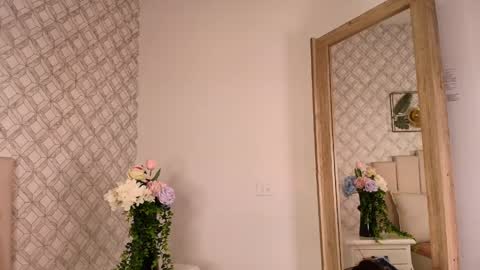 Snapshot of susana__sanchez chatting on April 13, 11:27 am SUSANA online show from April 13, 11:27 am