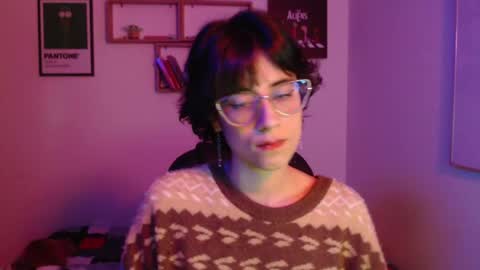 Snapshot of susana_w chatting on December 9, 11:24 pm susana_w online show from December 9, 11:24 pm