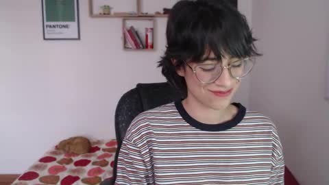Snapshot of susana_w chatting on December 23, 10:12 pm susana_w online show from December 23, 10:12 pm