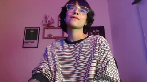 Snapshot of susana_w chatting on December 24, 1:16 am susana_w online show from December 24, 1:16 am