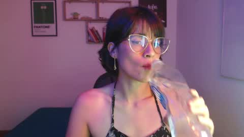 Snapshot of susana_w chatting on January 7, 11:03 pm susana_w online show from January 7, 11:03 pm