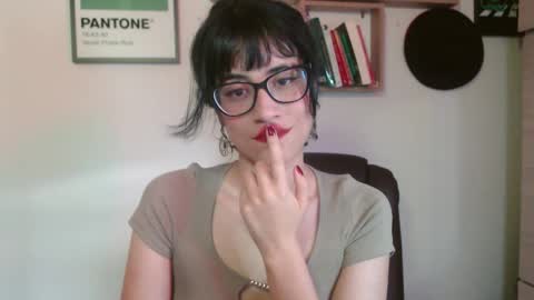 Snapshot of susana_w chatting on September 15, 10:32 pm susana_w online show from September 15, 10:32 pm