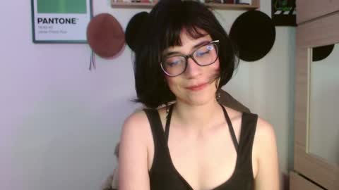 Snapshot of susana_w chatting on October 1, 11:00 pm susana_w online show from October 1, 11:00 pm