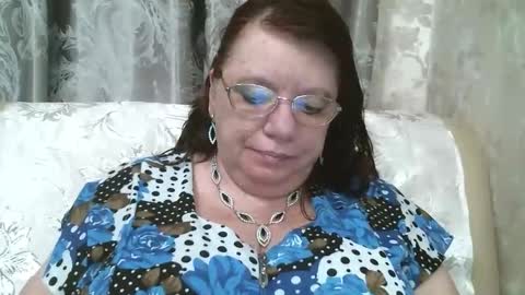 Snapshot of susanaahsun chatting on May 20, 11:38 am SusanaAhSun online show from May 20, 11:38 am