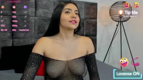 Susan online show from December 18, 8:36 pm