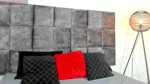 Susan online show from February 5, 8:46 pm