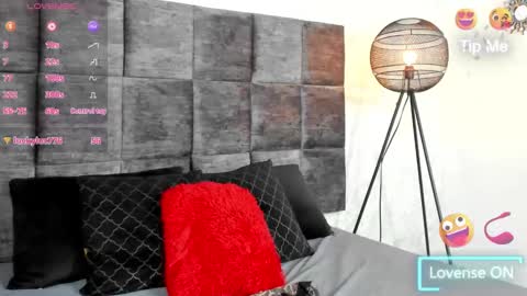 Susan online show from February 12, 11:51 pm