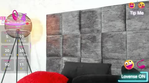 Susan online show from October 28, 10:45 pm