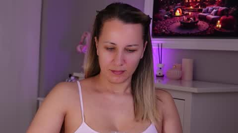 SusanJewel online show from November 18, 8:19 am