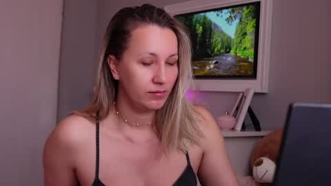 SusanJewel online show from April 16, 6:47 am