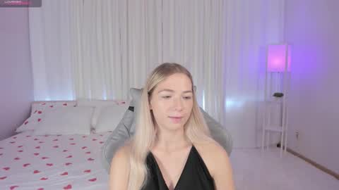 Susan online show from September 27, 3:44 am