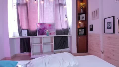 Susan  Everyday From 0530 to 1430 Col Time online show from February 22, 5:13 pm