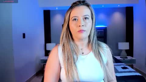 Snapshot of susann_ross chatting on February 7, 10:41 am Susan Everyday From 0530 to 1430 Col Time online show from February 7, 10:41 am