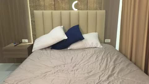 Snapshot of susannjohnson chatting on March 16, 12:27 am susannjohnson online show from March 16, 12:27 am