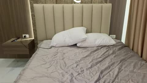 Snapshot of susannjohnson chatting on March 25, 1:00 am susannjohnson online show from March 25, 1:00 am