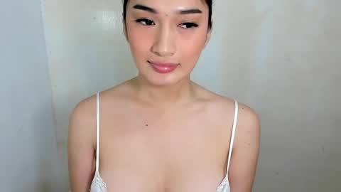 Snapshot of suselya chatting on February 5, 7:24 am Kel online show from February 5, 7:24 am