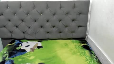 sussann online show from February 19, 11:38 am