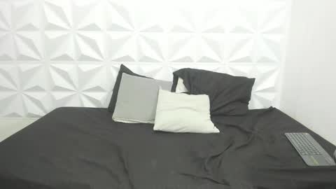 Sussy online show from January 13, 11:21 pm