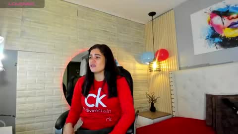   online show from May 30, 11:40 am